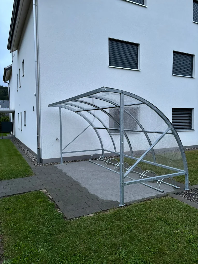 Velobox Familia – tonnenförmiger Unterstand für mehrere Velos